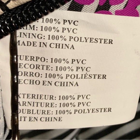 BETSY JOHNSON mini quilted hearts satchel bag LNWOT - Picture 3 of 9